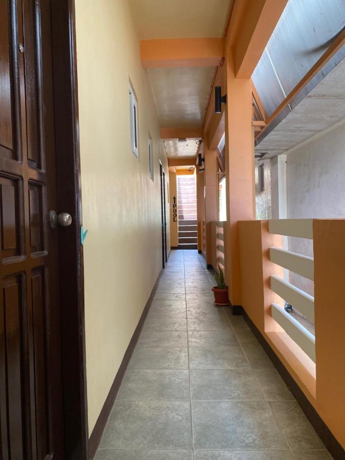 Papa Freds Beach Resort Пуерто Галера Екстериор снимка